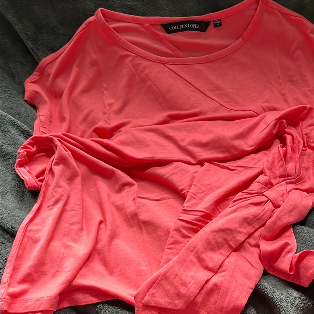 Colleen Lopez Women's Pink Top